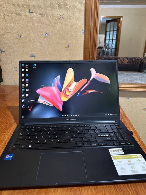 ASUS VivoBook i7 | 512GB SSD | 3D ishlovga mos | Ideal holat! ASUS VivoBook i7 | 512GB SSD | 3D ishlovga mos | Ideal holat!