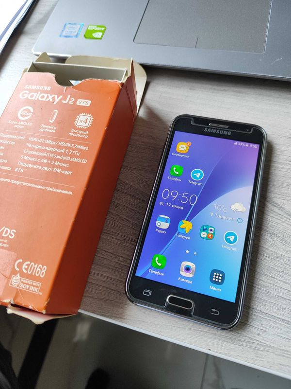 Samsung J2 8gb в отличном состоянии Samsung J2 8gb в отличном состоянии