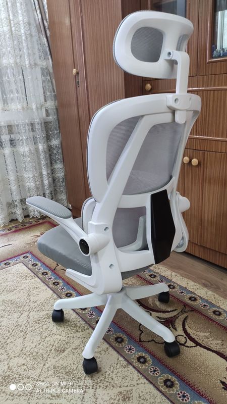 Продам офисное кресло Продам офисное кресло