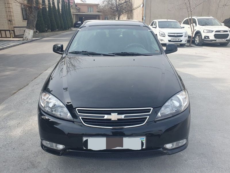 Chevrolet Lacetti Gentra. Yili 2023 -24. Yurgani 24000. Narxi 13500