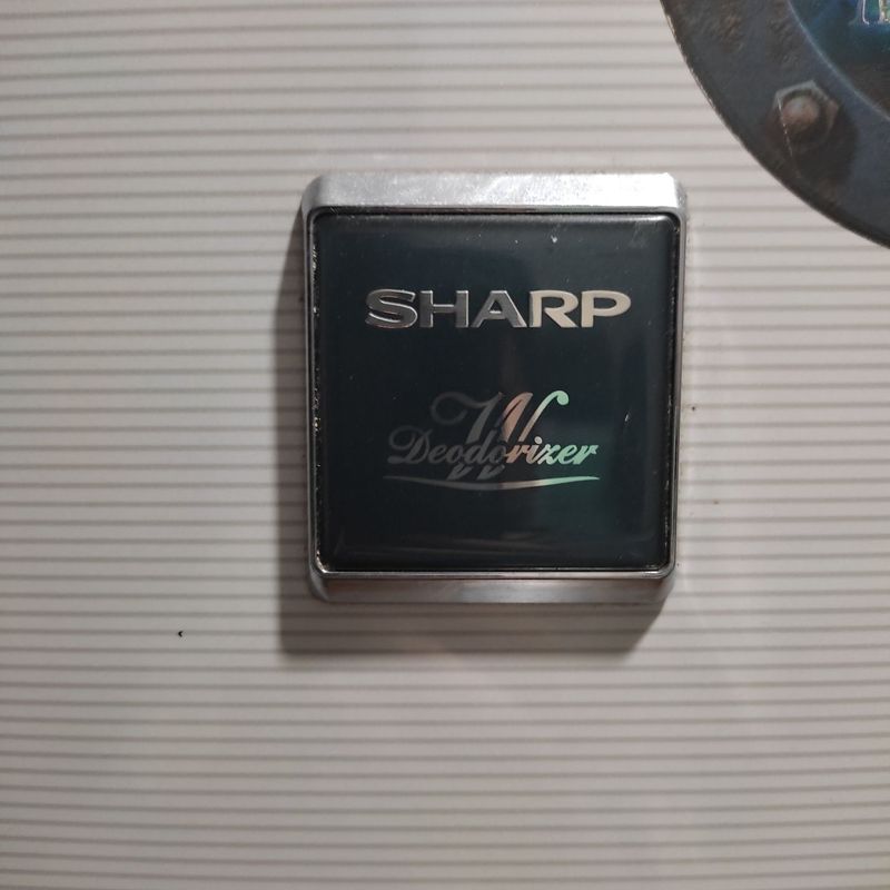 Холодильник японский SHARP Холодильник японский SHARP