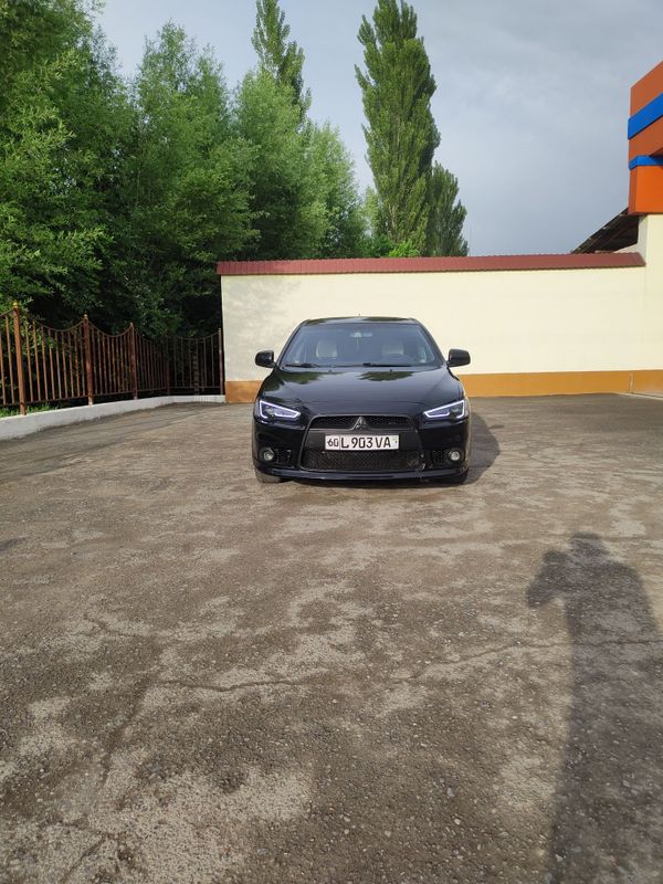 Mitsubishi lancer 10 Mitsubishi lancer 10