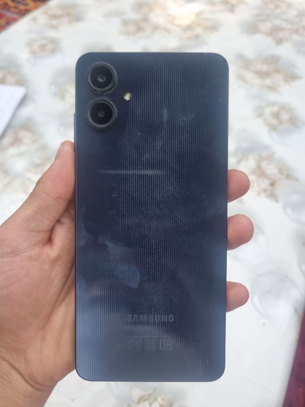 Samsung A06 6/128 karobka dakument hamma narsasi bor Samsung A06 6/128 karobka dakument hamma narsasi bor