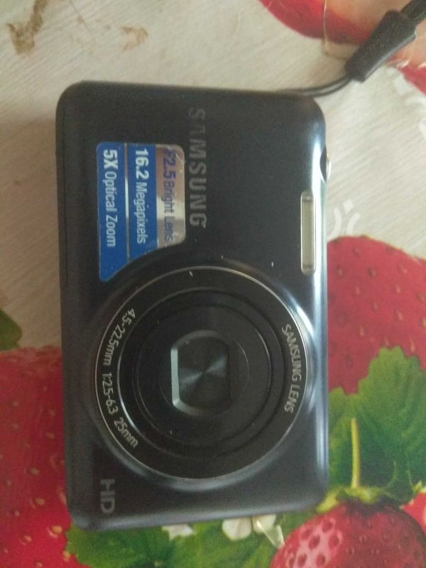 Фотоаппарат Samsung Фотоаппарат Samsung