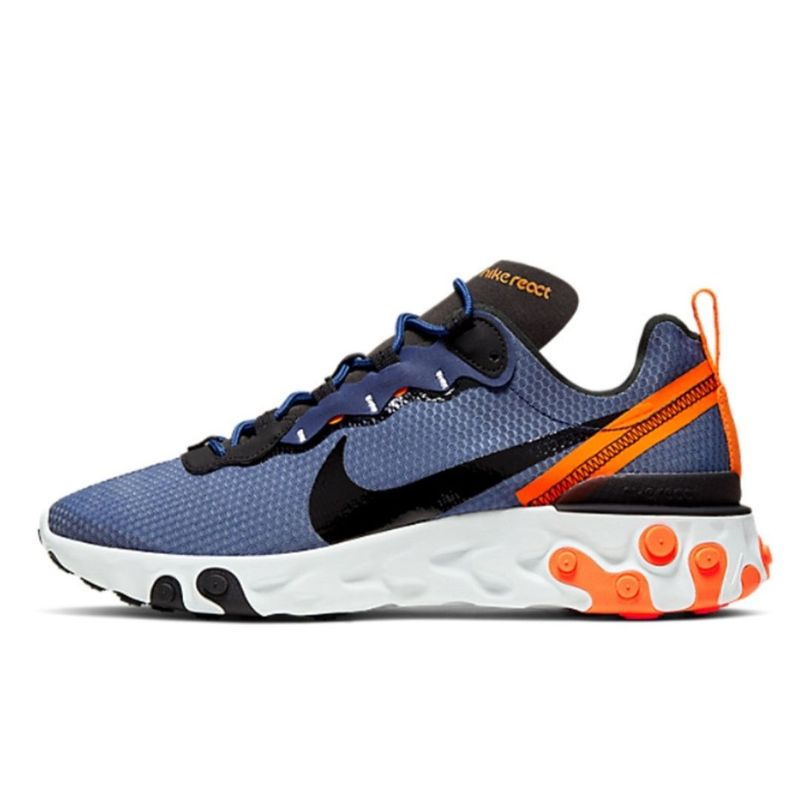 Nike оригинал Кроссовки б/у Nike оригинал Кроссовки б/у
