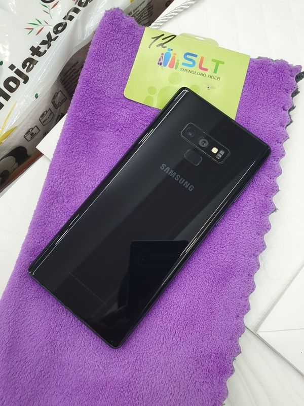 Samsung Note 9 128Gb sotiladi Samsung Note 9 128Gb sotiladi