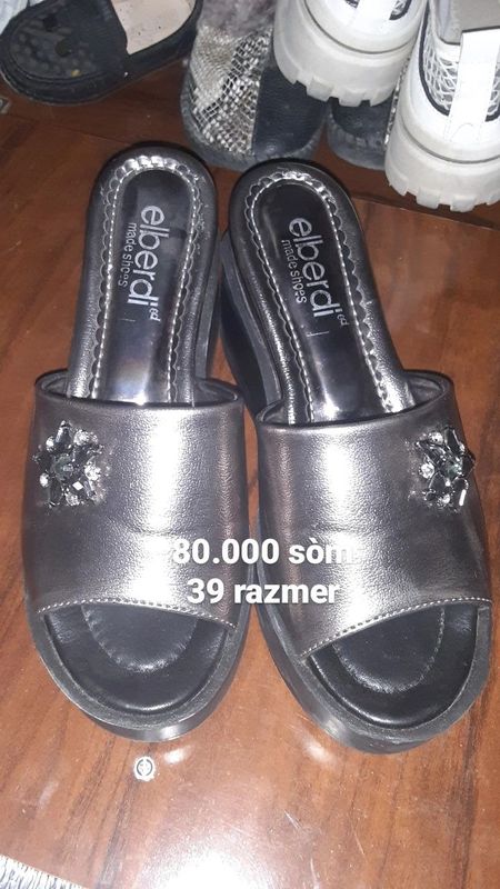 Platforma obuv 39 razmer