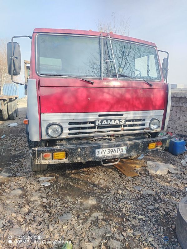 Kamaz gaz pritsep kamaz 12 metr 10 ta bez kam disklari bor