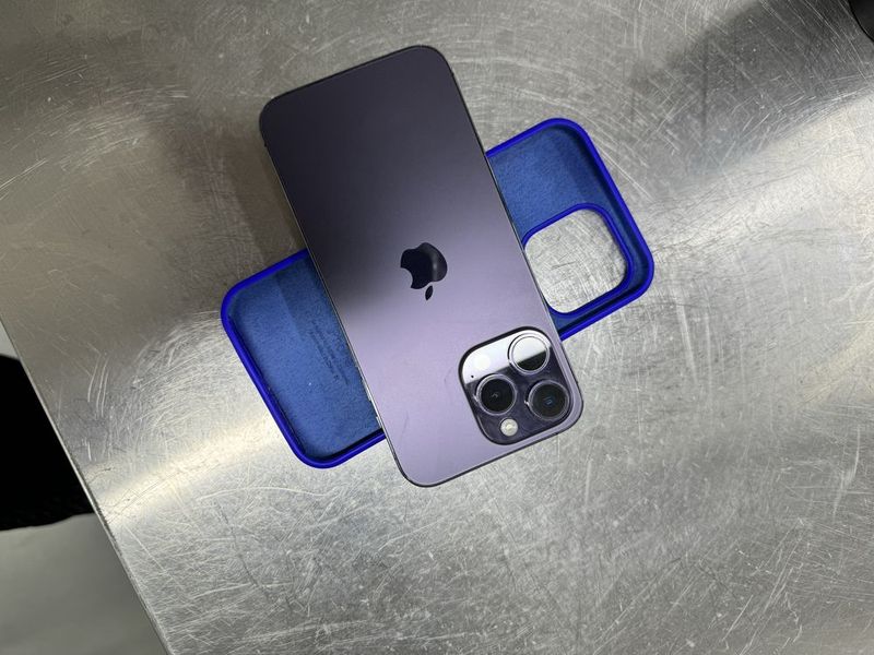 Iphone 14pro max Purple