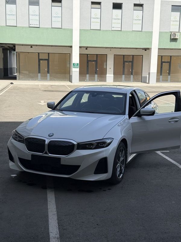 BMW i3 2025 v nalichii