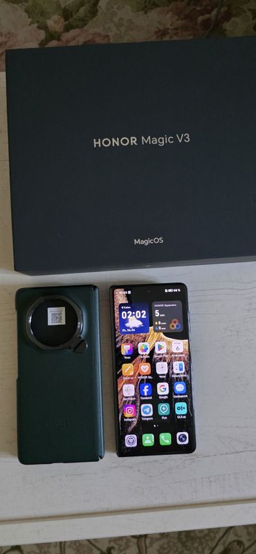 HONOR Magic V3 самый тонкий телефон в мире. HONOR Magic V3 самый тонкий телефон в мире.