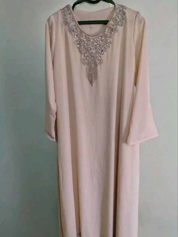Abaya dvoyka 300 ming. Abaya dvoyka 300 ming.