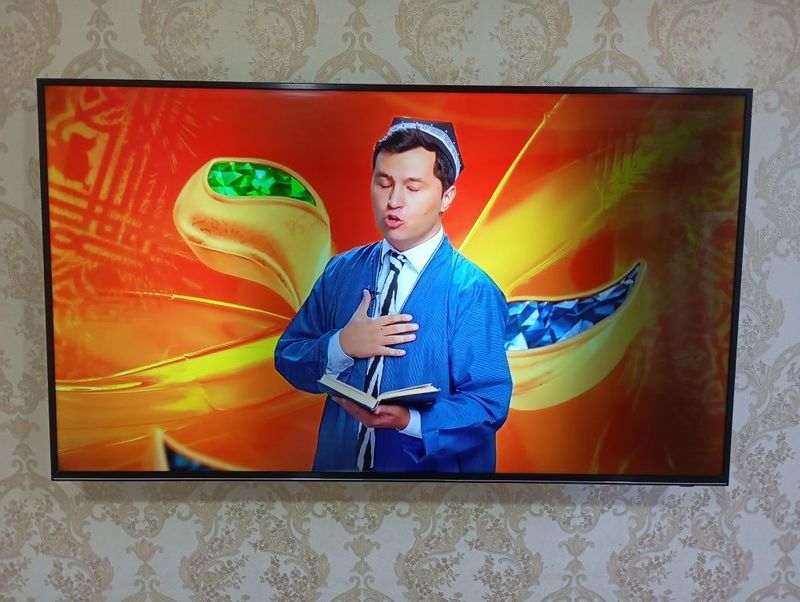 TV ARTEL 65 dyumlik o'lchamda