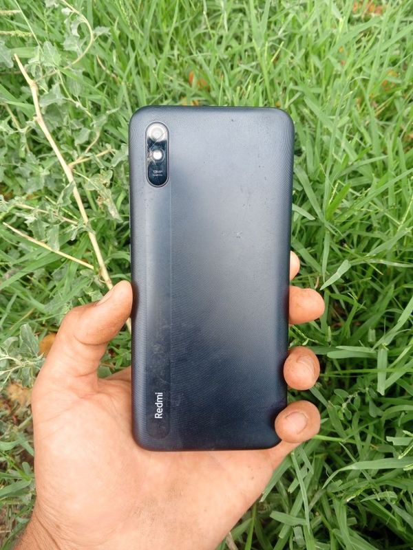 Redmi 9 A sotiladi 400 Redmi 9 A sotiladi 400