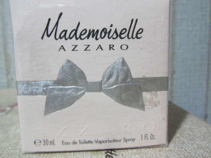 Туалетная вода Mademoiselle Azzaro, Франция