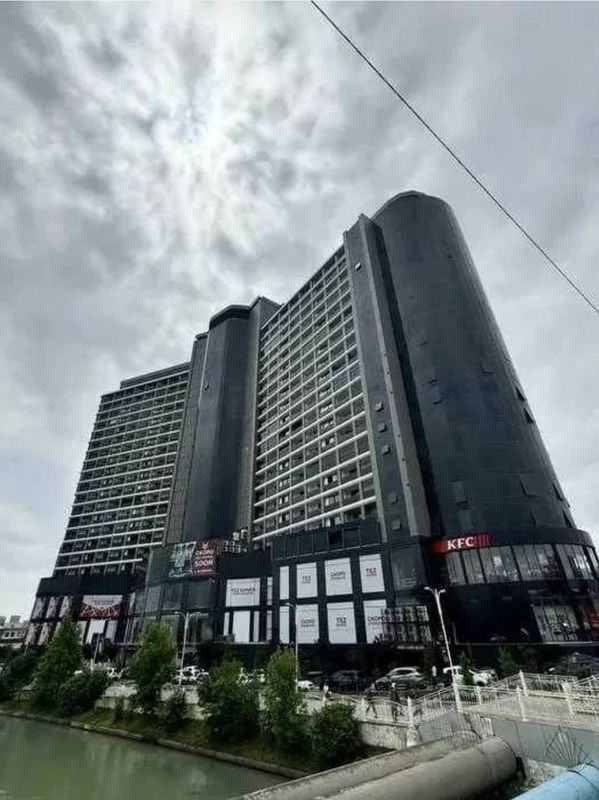 Срочно Срочно сдается квартира самом центре города