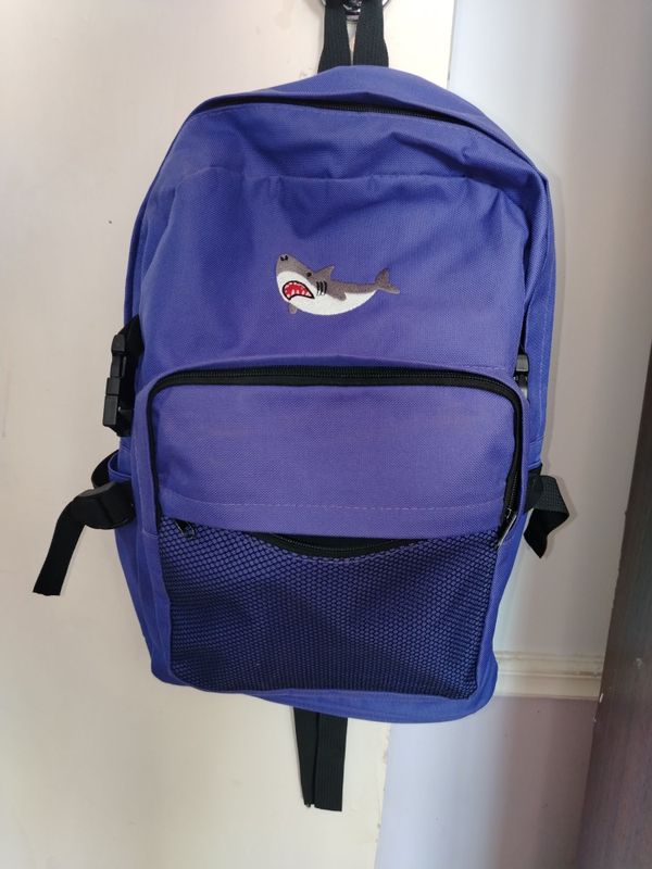 Yangi maktab popkasi qizlarniki Yangi maktab popkasi qizlarniki