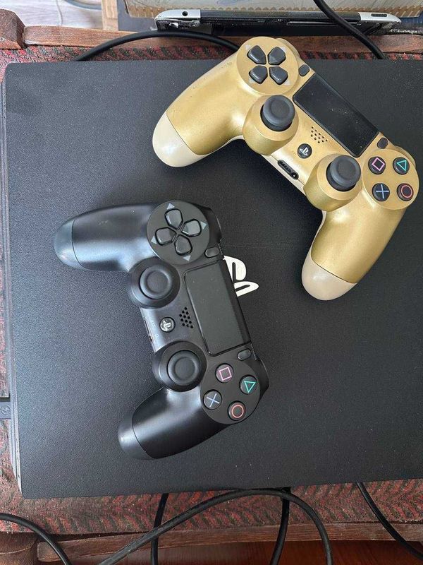 PlayStation 4pro 1 tb 4k PlayStation 4pro 1 tb 4k