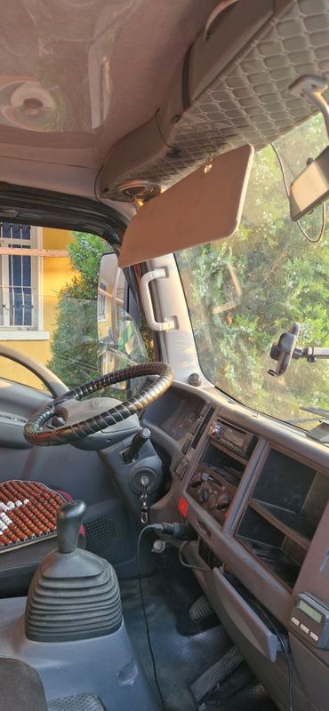 Isuzu 5 ton sotiladi 2023 yil 90 000km yurgan