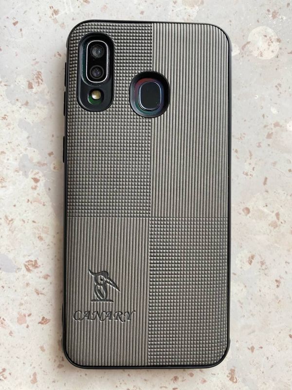 Samsung Galaxy A40 Samsung Galaxy A40
