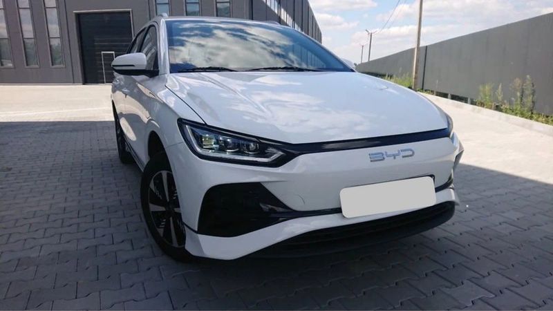 BYD E2 Full 405 km Арендага берилади ёки сотилади BYD E2 Full 405 km Арендага берилади ёки сотилади