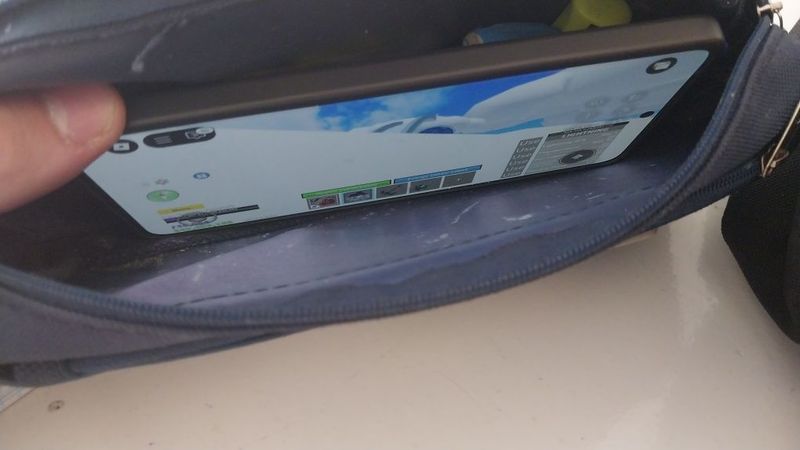 Пенал с телефоном поко ф6 #pocof6#xiaomi #Poco #pencilcase