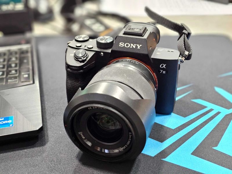 Sony a7 III 28-70mm (yangi) Sony a7 III 28-70mm (yangi)