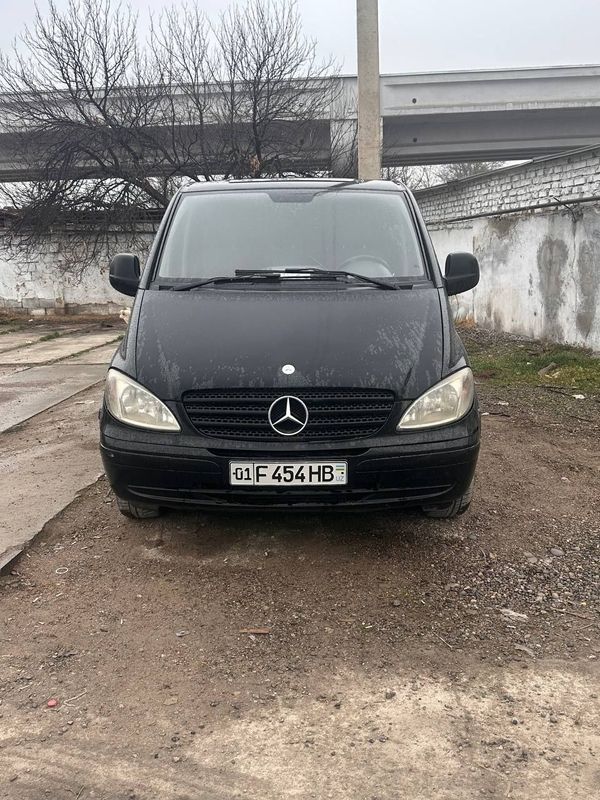 Mercedes Benz vito