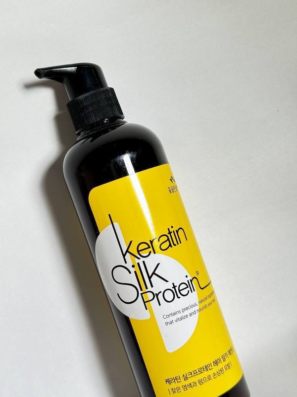 SOMANG Silk Protein Milky Essence - Молочный бальзам-кондиционер для волос SOMANG Silk Protein Milky Essence - Молочный бальзам-кондиционер для волос