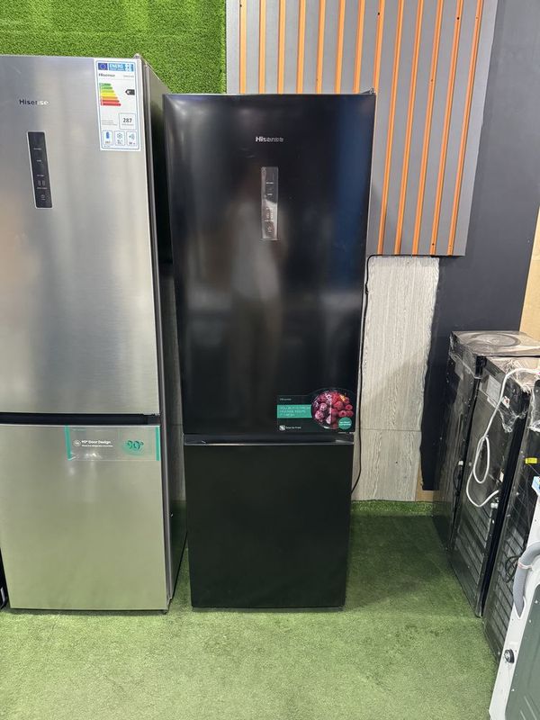 Холодильник Hisense RD37WC/BI No Frost Холодильник Hisense RD37WC/BI No Frost