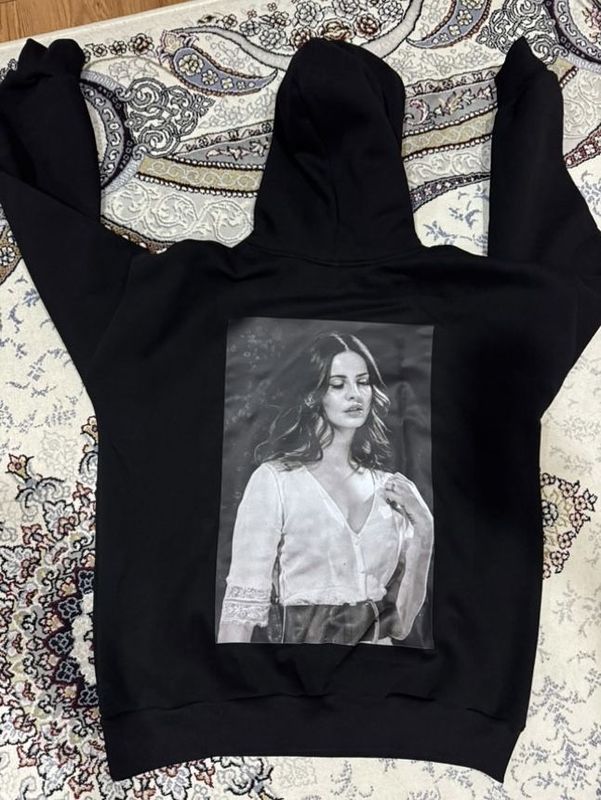 Худи с принтом Lana Del Rey