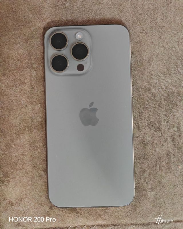 Apple IPhone 15 Pro Max 256gb DUAL идеал Apple IPhone 15 Pro Max 256gb DUAL идеал