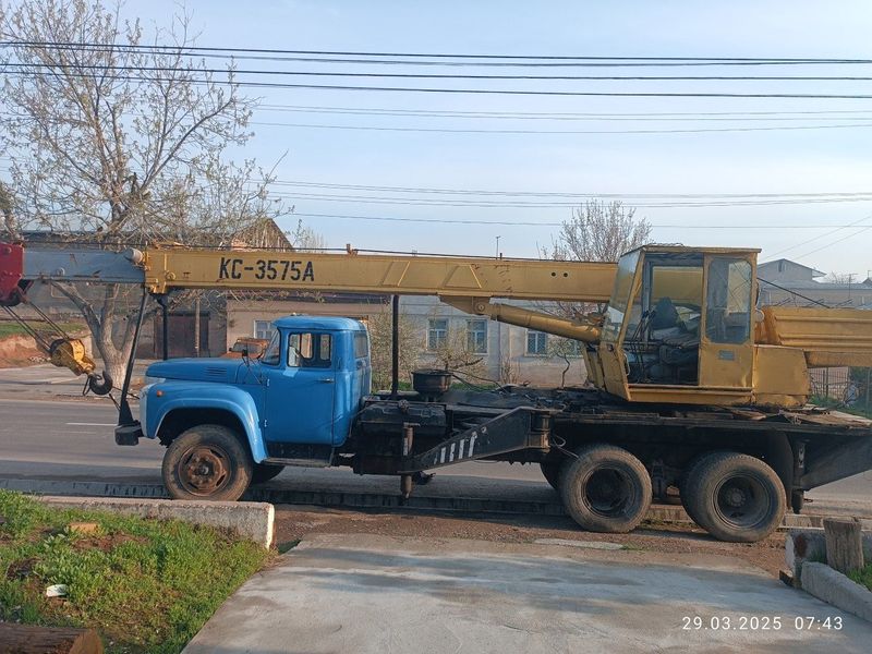 Автокран ЗИЛ 133 Автокран ЗИЛ 133