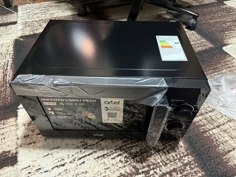 Микроволновка Artel MWM0120 Микроволновка Artel MWM0120