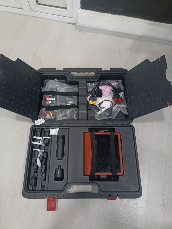 Launch Diagnostics X-431 PRO Launch Diagnostics X-431 PRO