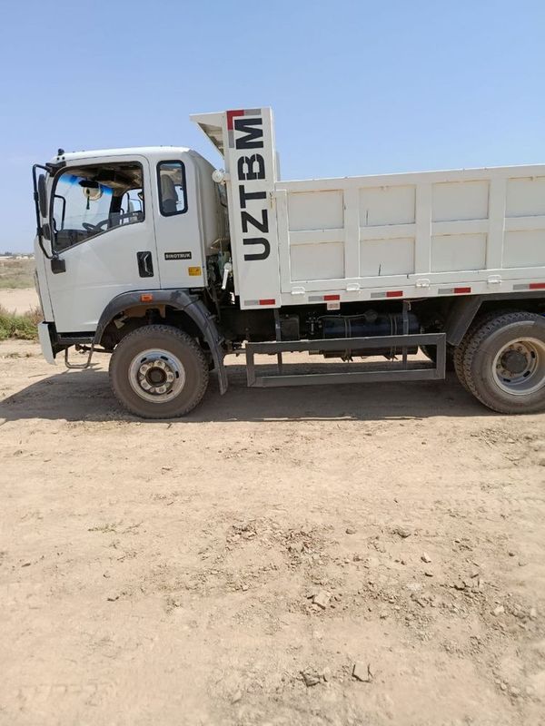 Howo sinotruk 10 T Howo sinotruk 10 T