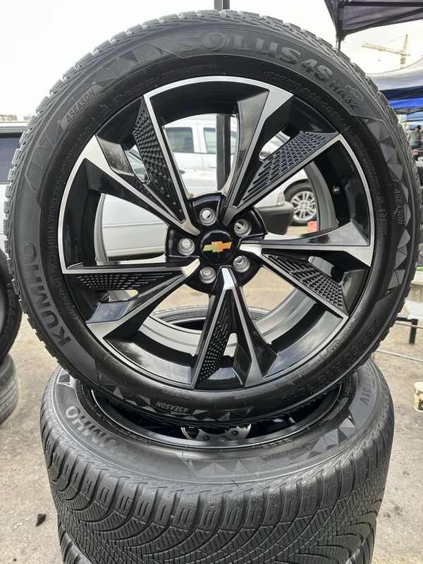 Audi diska balon Tracker ga tushadi xolati yangi