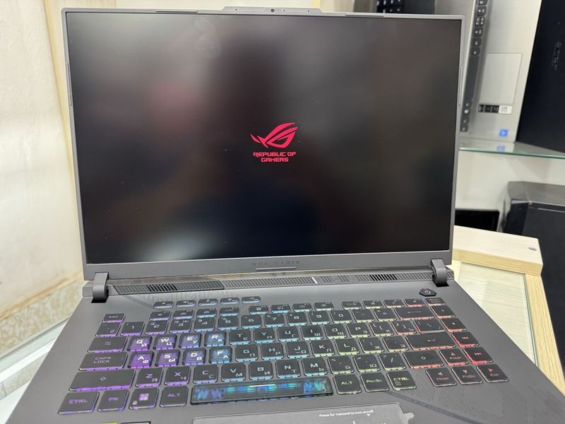 Ноутбук Asus ROG Strix g16 Ноутбук Asus ROG Strix g16