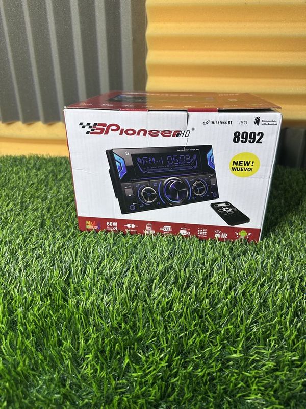 Pioneer magnitafon USB