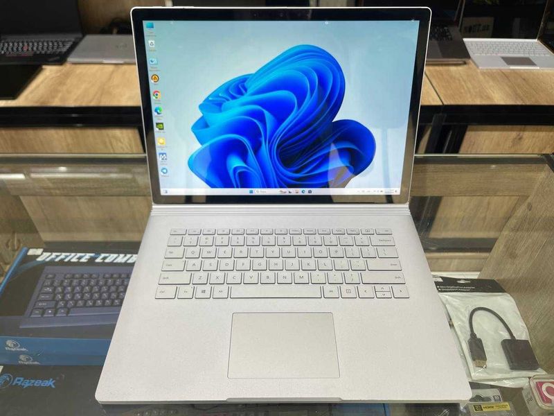 Microsoft surface book 3 CORE i7-1065G7 GTX 1660ti 6гб ram 32 ssd 512