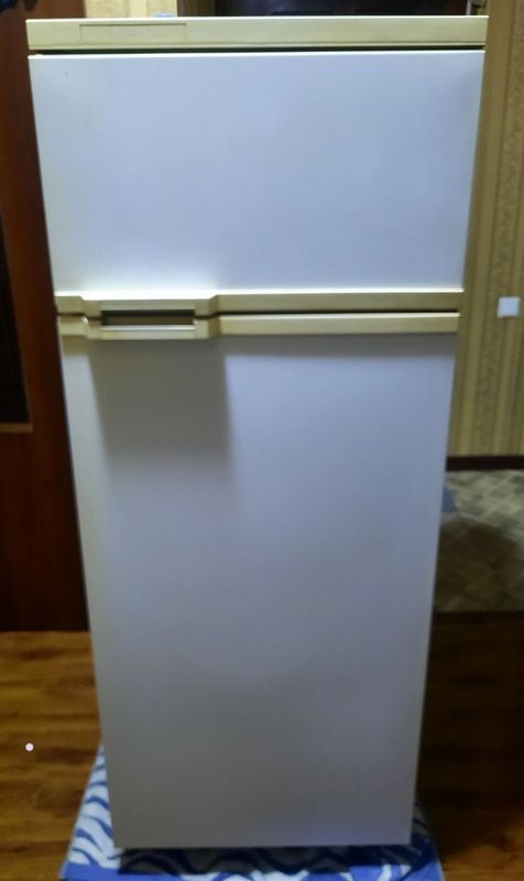 Продам холодильник Атлант Продам холодильник Атлант
