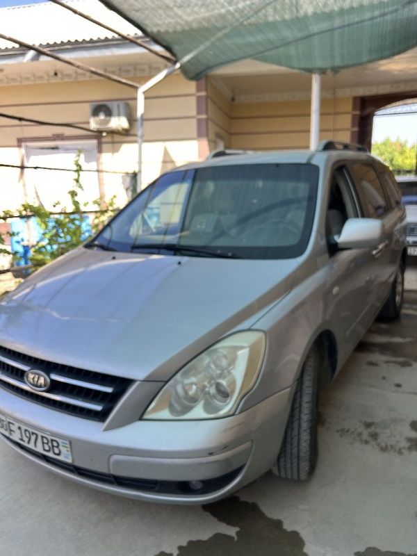 Kia carnival 2007
