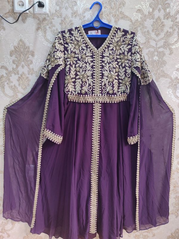 Misr abaya oqshomlar tuylar uchun Misr abaya oqshomlar tuylar uchun