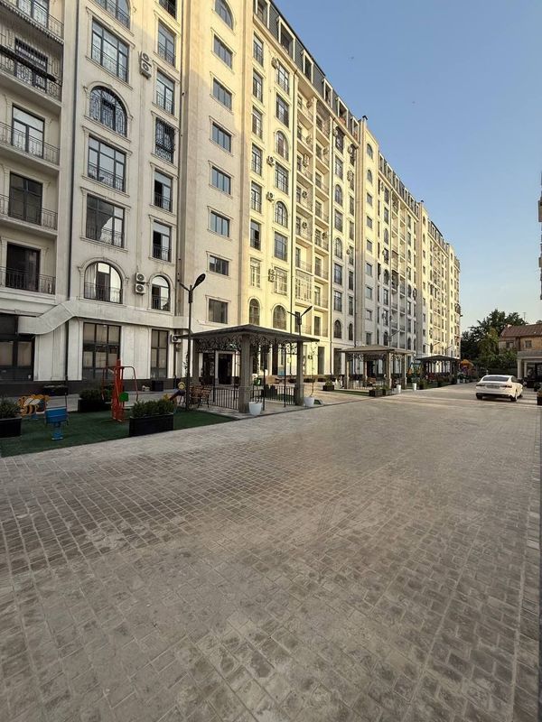 Продаётся 4/10/10 110м2 в ЖК Барокко, ор-р: Гидрометцентр Продаётся 4/10/10 110м2 в ЖК Барокко, ор-р: Гидрометцентр
