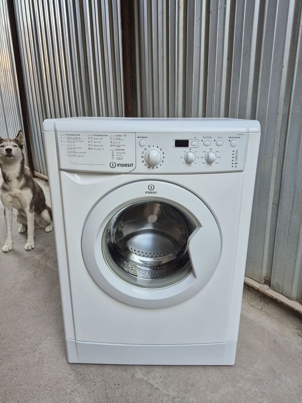 Продам Автомат indesit 6 кг в отличном состоянии. Продам Автомат indesit 6 кг в отличном состоянии.