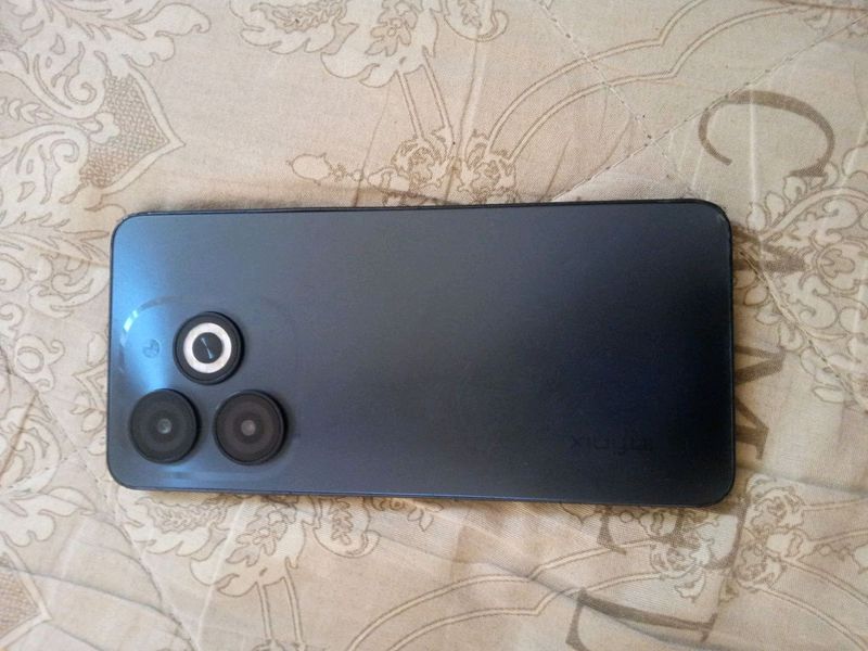 infinix smart 8 plus