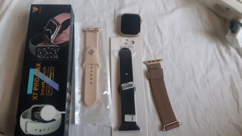 X7 PRO MAX SMART WATCH X7 PRO MAX SMART WATCH