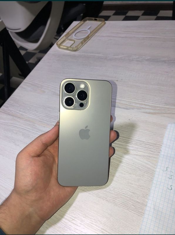 Iphone 15 pro max yengidey