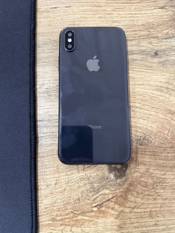 Iphone X sotiladi Iphone X sotiladi