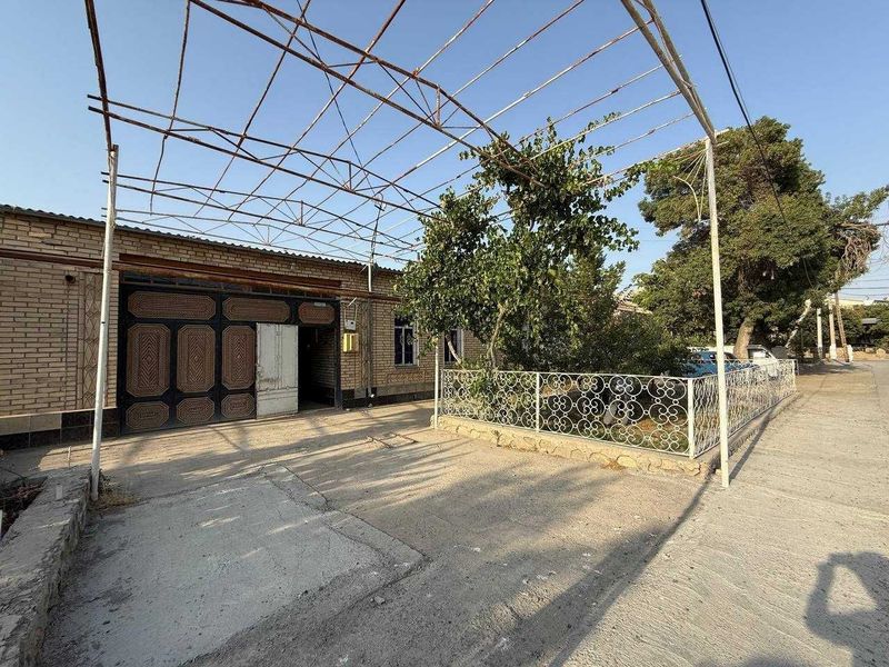 TAYYOR 5 sotiqli fayzli mahalladan hovli sotiladi TAYYOR 5 sotiqli fayzli mahalladan hovli sotiladi